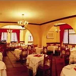Hotel Courmayeur Отель 3*