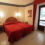 Отель Hotel Courmayeur