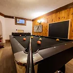Hotel Courmayeur 3* Курмайор