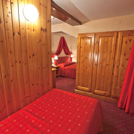 호텔 Hotel Courmayeur 3*