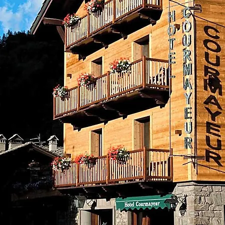 Hotel Courmayeur Hotell 3*