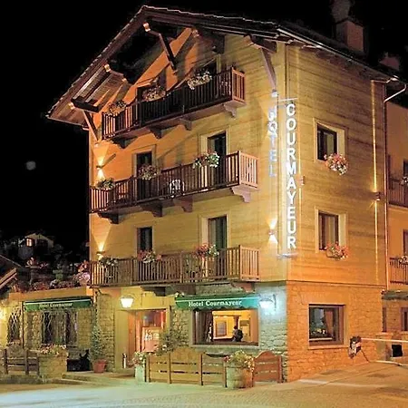 Hotel Courmayeur 3* Courmayeur