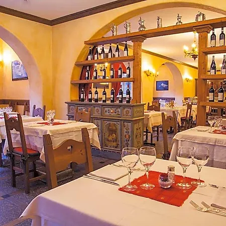 Hotell Hotel Courmayeur