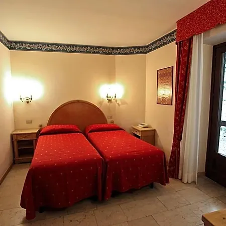 Hotel Courmayeur 호텔 쿠르마예