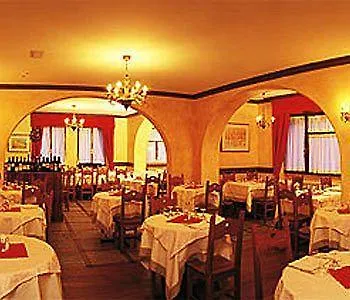 Hotel Courmayeur Hotell 3*