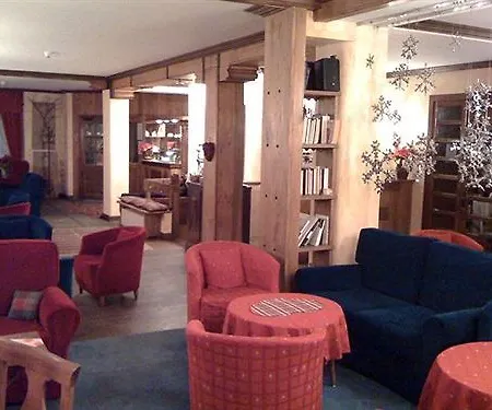 Hotel Courmayeur 쿠르마예